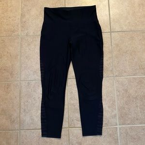 3 for $20/Xersion High-Rise 7/8 Leggings 🖤 Size M
